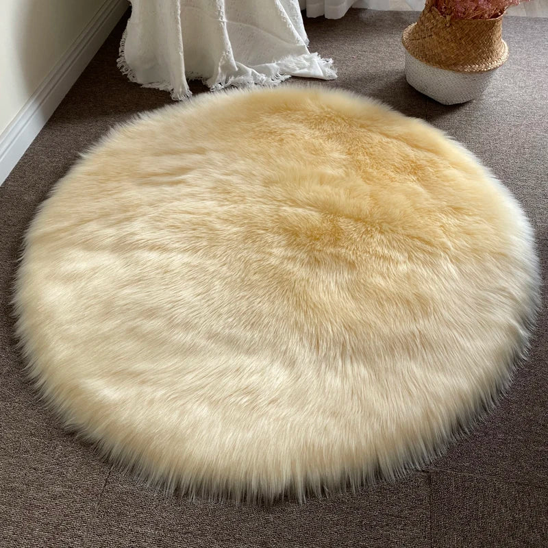 Plush Round Carpet